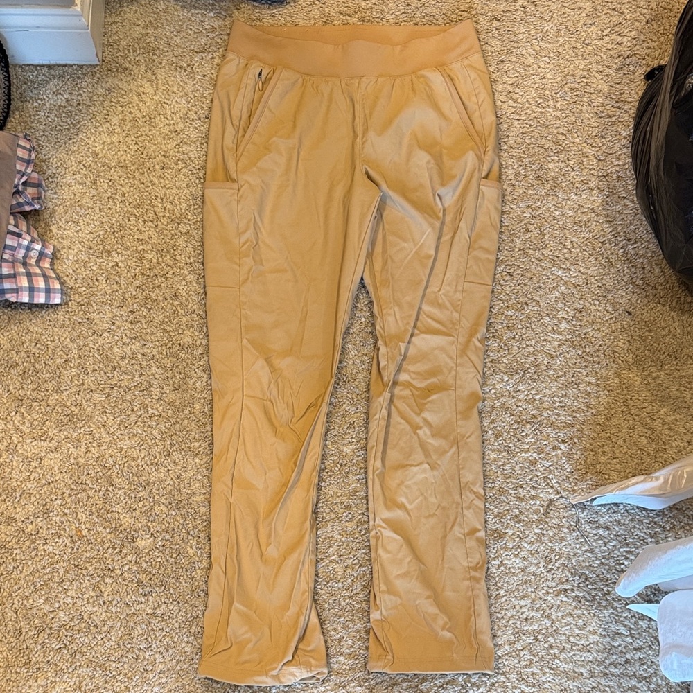 Columbia Khaki Hiking Pants